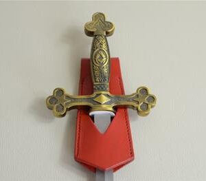 Porte-épée en cuir rouge